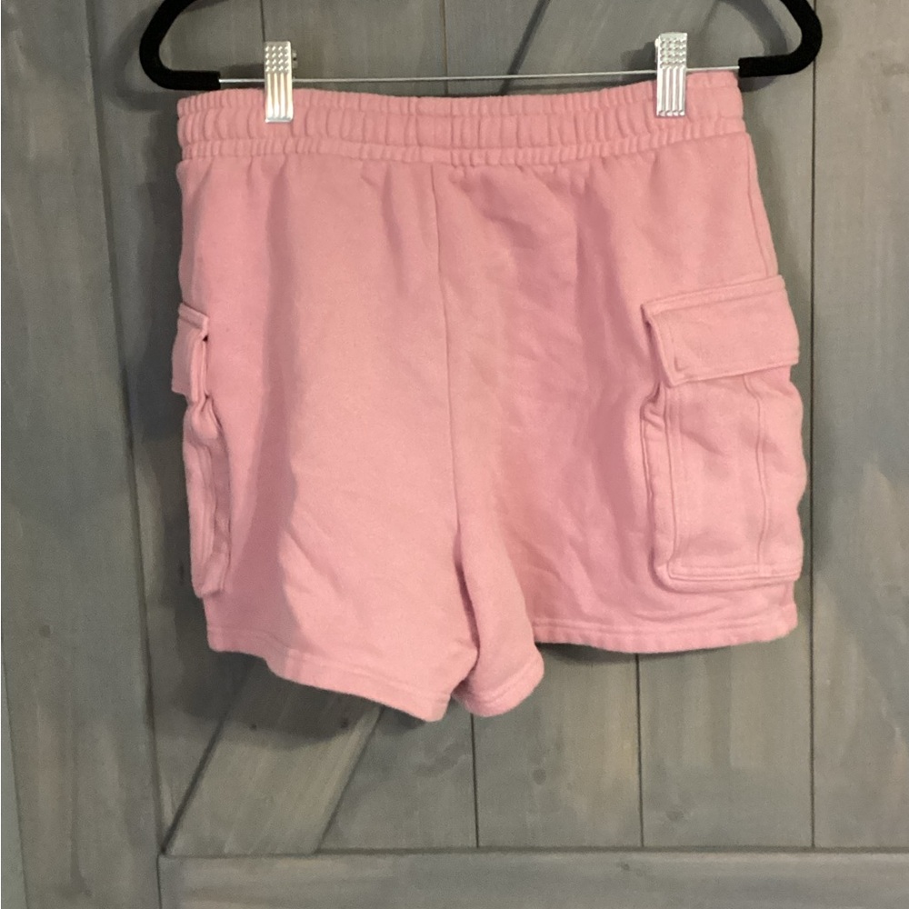 PINK Victoria's Secret Pink Cargo Lounge Shorts - Picture 10 of 10